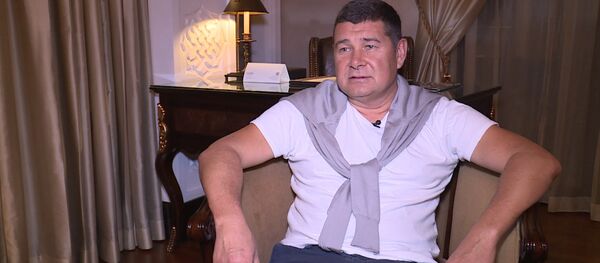 Экс-депутат Рады рассказал о коррупционных схемах Порошенко и его приближенных - Sputnik Южная Осетия