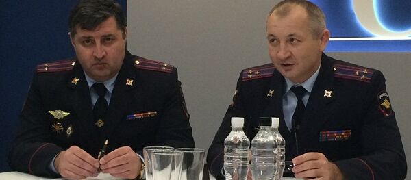 Пресс-конференция руководителя Росгвардии по Северной Осетии Эльбруса Рамонова (справа) Пресс-конференция руководителя Росгвардии по Северной Осетии Эльбруса Рамонова (справа) - Sputnik Южная Осетия