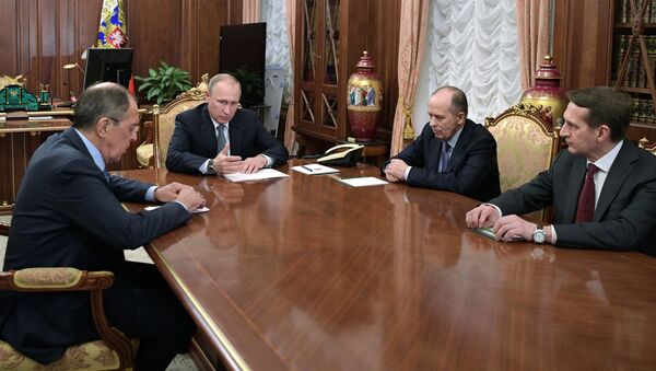 Президент РФ В. Путин провел совещание с главой МИД РФ, директором СВР и главой ФСБ - Sputnik Южная Осетия