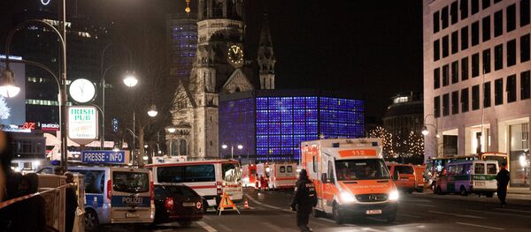 Грузовик въехал на рождественский рынок в Берлине - Sputnik Южная Осетия