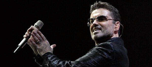 Британский певец Джордж Майкл Британский певец Джордж Майкл - Sputnik Южная Осетия