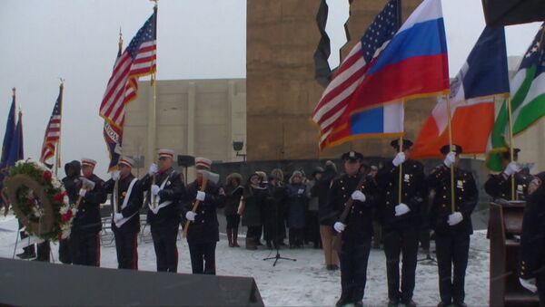 Гимн РФ в исполнении американцев – в США почтили память жертв крушения Ту-154 - Sputnik Южная Осетия