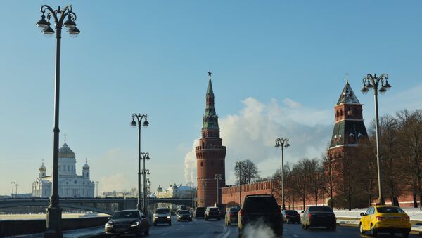 Кремлевская набережная в Москве - Sputnik Южная Осетия