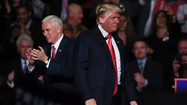 Избранный президент США Дональд Трамп и избранный вице-президент США Майк Пенс - Sputnik Южная Осетия