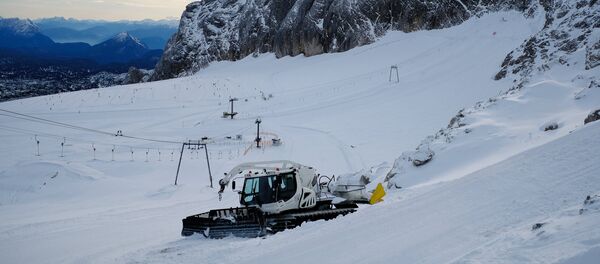 Лыжная трасса в Альпах Лыжная трасса в Альпах - Sputnik Южная Осетия