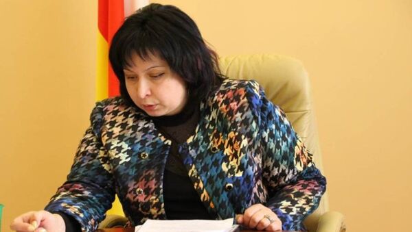 Председатель комитета парламента по по бюджету и налогам Жанна Кочиева - Sputnik Хуссар Ирыстон