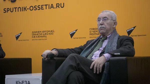 Джульетто Кьеза - Sputnik Южная Осетия