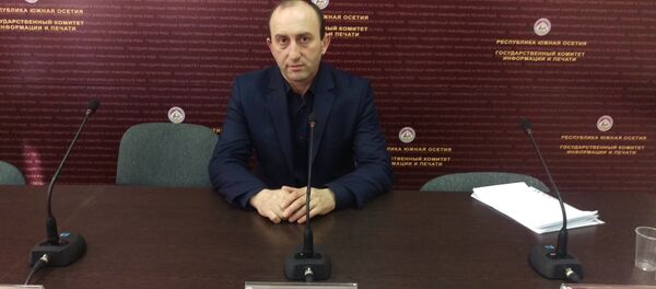 Глава Федерации бокса РЮО Альберт Валиев Глава Федерации бокса РЮО Альберт Валиев - Sputnik Хуссар Ирыстон