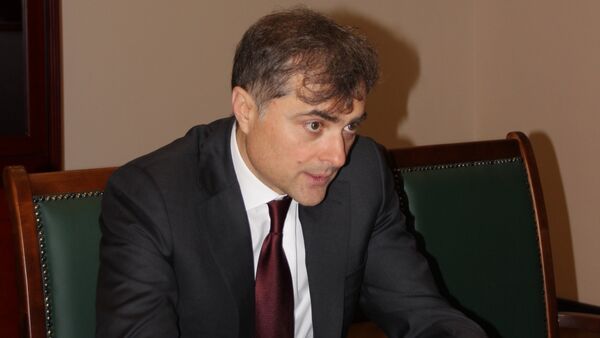 Владислав Сурков в парламенте РЮО - Sputnik Южная Осетия
