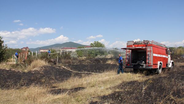 Ликвидация очагов возгорания на окраине Цхинвала - Sputnik Южная Осетия