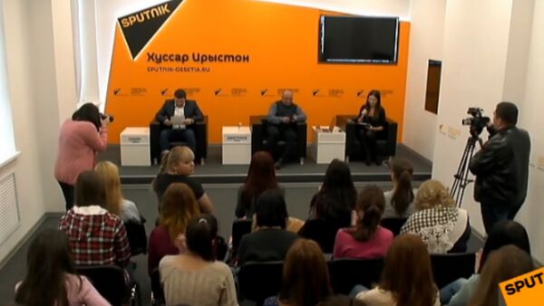 LIVE: Мастер-класс для журналистов и студентов ЮОГУ - Sputnik Южная Осетия