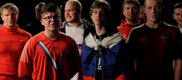 Приезжайте, не тронем: российские футбольные болельщики спели песню британским фанатам. - Sputnik Южная Осетия