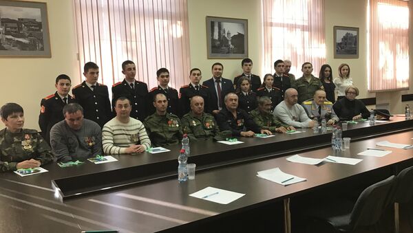 Круглый стол в ознаменование 23 февраля Цхинвал Южная Осетия - Sputnik Южная Осетия
