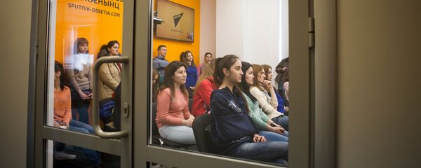 Sputnik пресс-центр Sputnik пресс-центр - Sputnik Хуссар Ирыстон