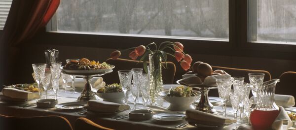 Столик в ресторане Столик в ресторане - Sputnik Южная Осетия