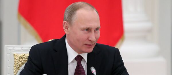 Президент РФ Владимир Путин Президент РФ Владимир Путин - Sputnik Южная Осетия