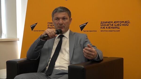 Сергей Зассеев: мы можем сделать Южную Осетию привлекательной для туристов - Sputnik Южная Осетия