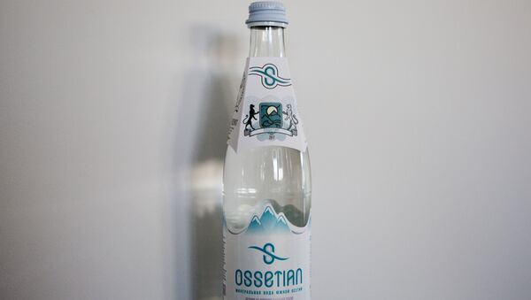 Минеральная вода Ossetian - Sputnik Хуссар Ирыстон