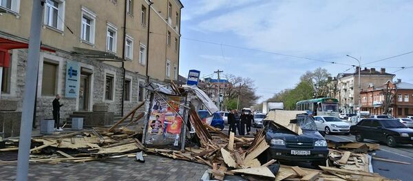 Последствия стихии во Владикавказе Последствия стихии во Владикавказе - Sputnik Южная Осетия