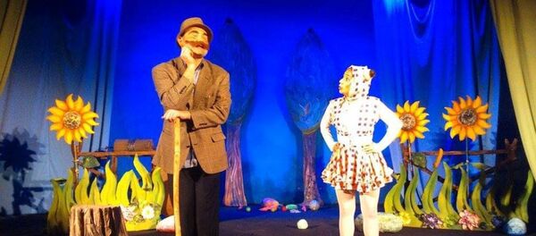 Гастроли Азербайджанского ТЮЗ во Владикавказе Гастроли Азербайджанского ТЮЗ во Владикавказе - Sputnik Южная Осетия