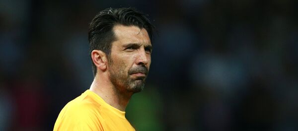 Вратарь Ювентуса Джанлуиджи Буффон - Sputnik Южная Осетия