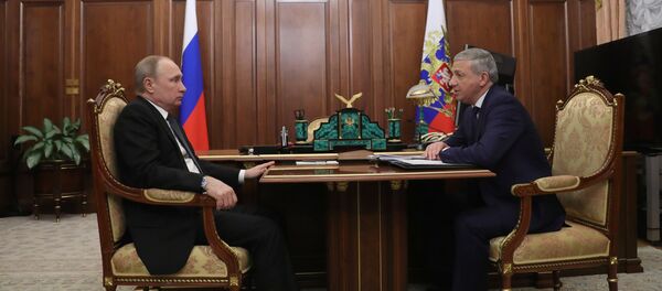 Рабочая встреча президента РФ В. Путина с главой Северной Осетии - Алании В. Битаровым - Sputnik Южная Осетия