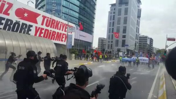 Разгон демонстрации в Стамбуле - Sputnik Южная Осетия