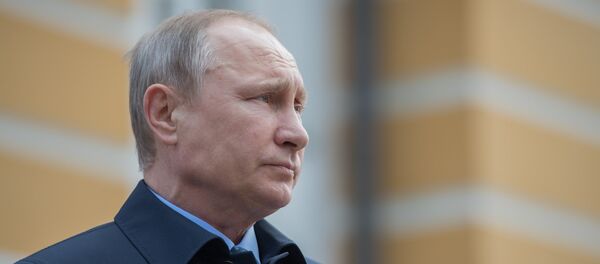 Президент РФ Владимир Путин. Архивное фото Президент РФ Владимир Путин. Архивное фото - Sputnik Хуссар Ирыстон