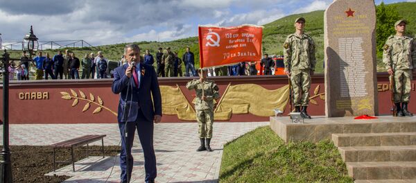 Открытие памятника в селе Прис Открытие памятника в селе Прис - Sputnik Хуссар Ирыстон