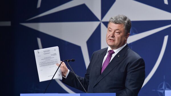 Президент Украины Петр Порошенко на саммите НАТО в Варшаве - Sputnik Южная Осетия