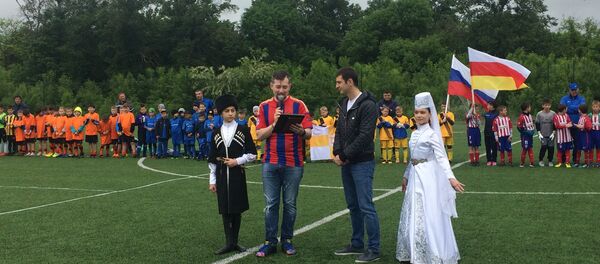 Бесланы æрбайгом футболон турнир сывæллæтты æхсæн Бесланы æрбайгом футболон турнир сывæллæтты æхсæн - Sputnik Хуссар Ирыстон