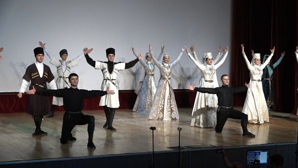 Симд порадовал ветеранов новыми танцами и костюмами - Sputnik Южная Осетия