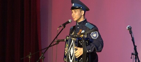 Аншлаг в Чермене: звезды Ты супер! собрали полный зал Аншлаг в Чермене: звезды Ты супер! собрали полный зал - Sputnik Южная Осетия