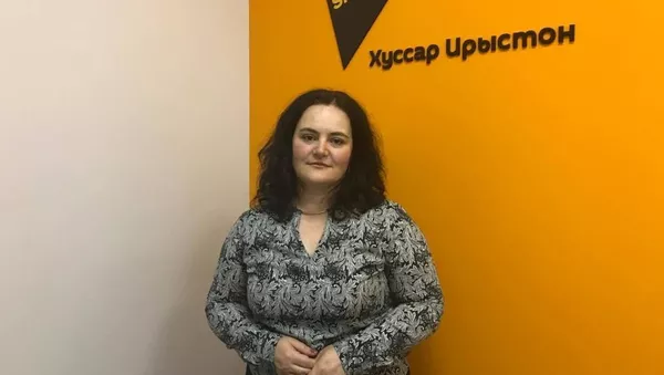 Уполномоченный по правам ребенка Гульнара Козаева - Sputnik Южная Осетия