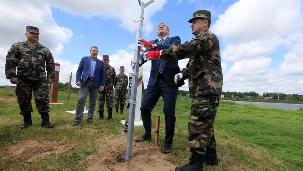 Начало строительства забора на границе Литвы и РФ - Sputnik Южная Осетия