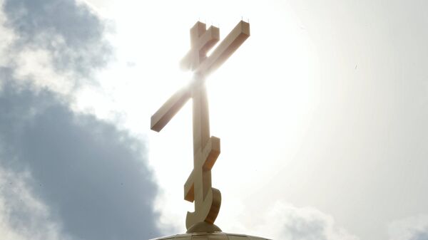 Православный крест на куполе храма - Sputnik Южная Осетия