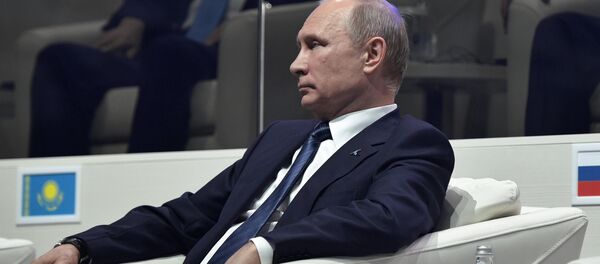 УФ президент Владимир Путин. Архивон къам УФ президент Владимир Путин. Архивон къам - Sputnik Хуссар Ирыстон