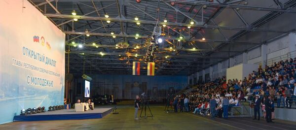 Спорты галуан Манеж Спорты галуан Манеж - Sputnik Хуссар Ирыстон