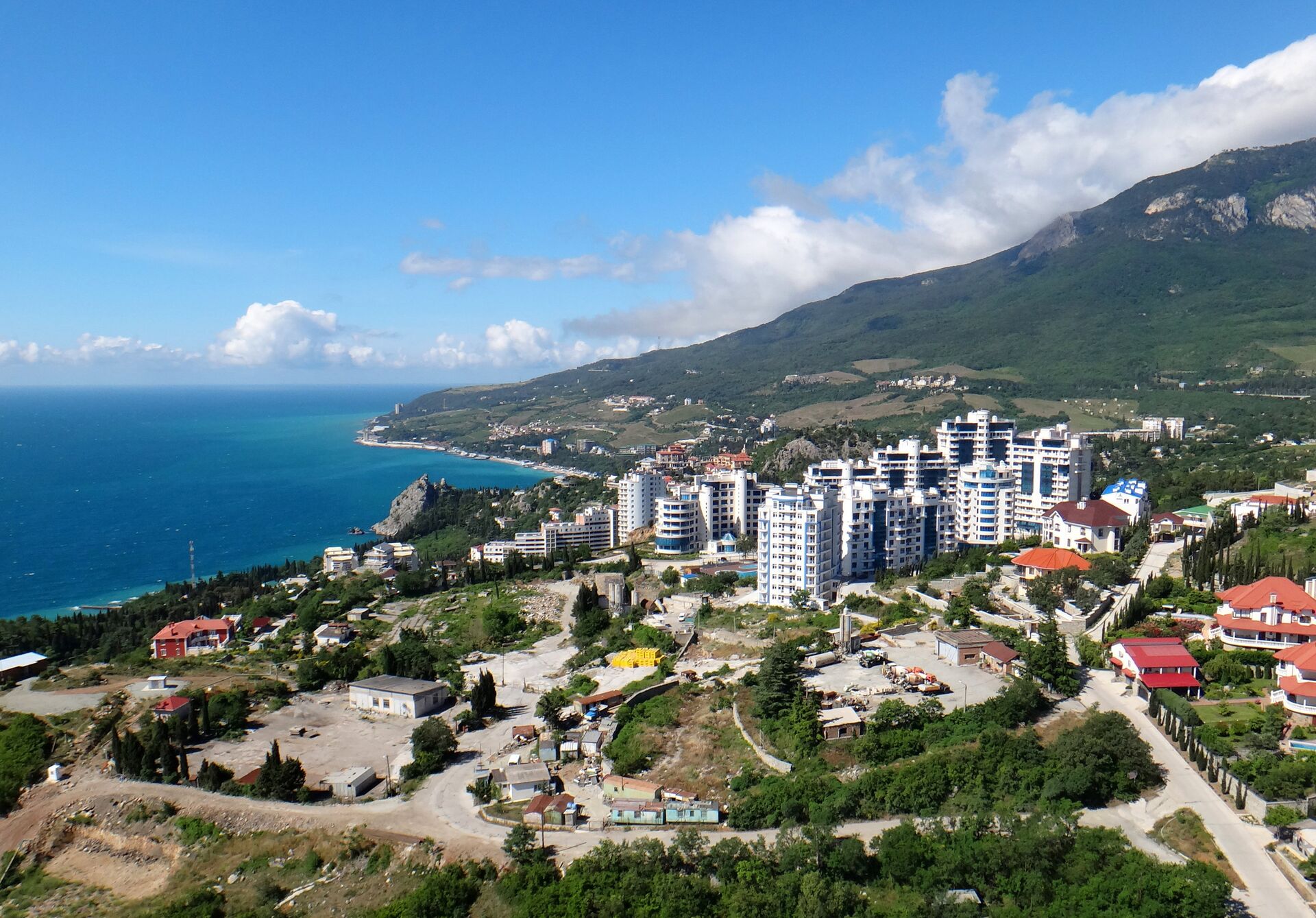 Международный детский центр Артек в Крыму Международный детский центр Артек в Крыму - Sputnik Южная Осетия, 1920, 27.06.2025