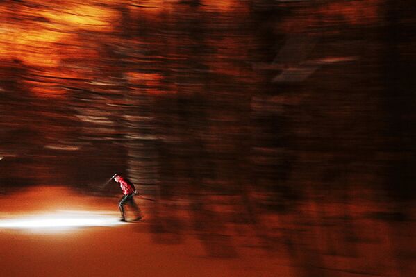 Ночной лыжник - Sputnik Южная Осетия