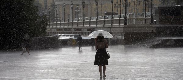 Дождь в Москве Дождь в Москве - Sputnik Южная Осетия