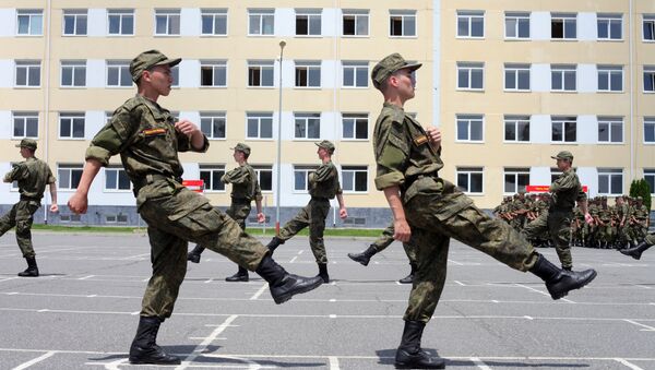 Срочники 58-армии на плацу в Северной Осетии - Sputnik Южная Осетия