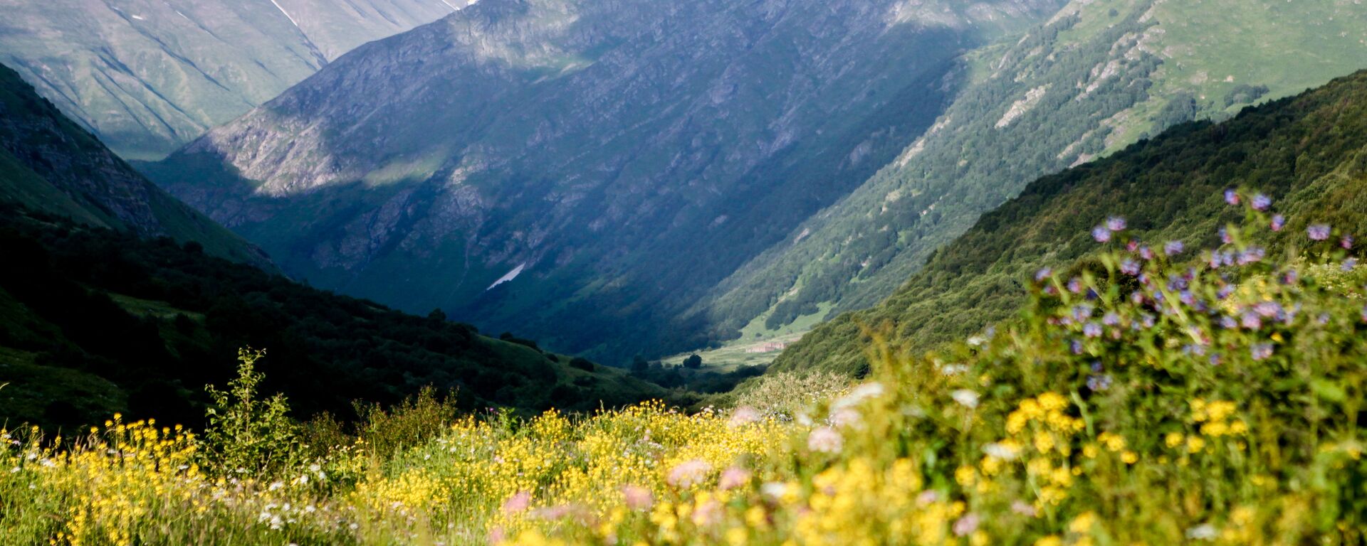 Кударское ущелье - Sputnik Южная Осетия, 1920, 20.08.2025