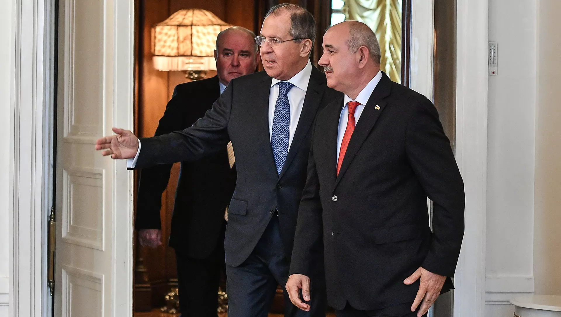 Встреча глав МИД РФ и Республики Южная Осетия С. Лаврова и Д. Медоева