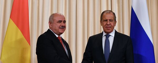 Медойты Дмитрий ӕмӕ Серей Лавров Медойты Дмитрий ӕмӕ Серей Лавров - Sputnik Хуссар Ирыстон