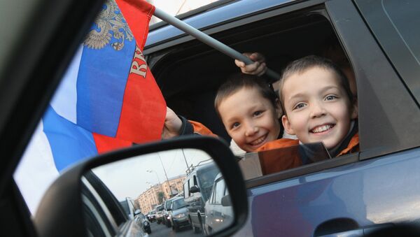 Дети в автомобиле - Sputnik Южная Осетия