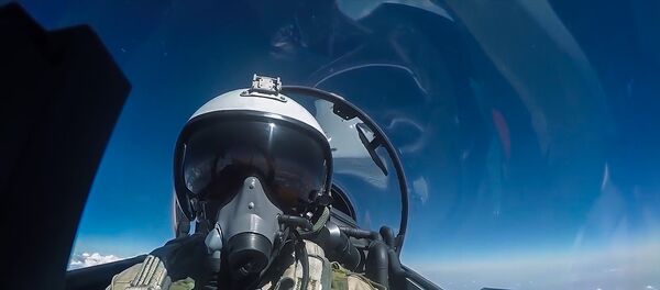 пилот ВКС РФ пилот ВКС РФ - Sputnik Южная Осетия