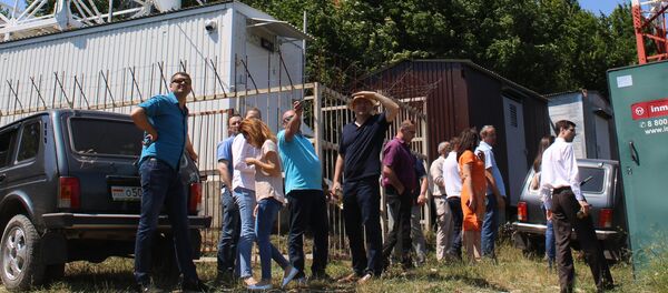 Пресс-тур по базовым станциям компании Остелеком Пресс-тур по базовым станциям компании Остелеком - Sputnik Хуссар Ирыстон