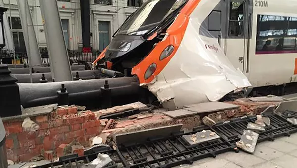 train in Barcelona - Sputnik Южная Осетия