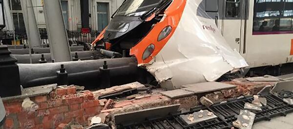 train in Barcelona train in Barcelona - Sputnik Южная Осетия